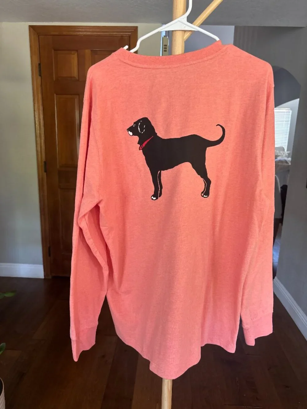 The Black Dog Long Sleeve Tee Mens Large Coral Graphic Portsmouth NH